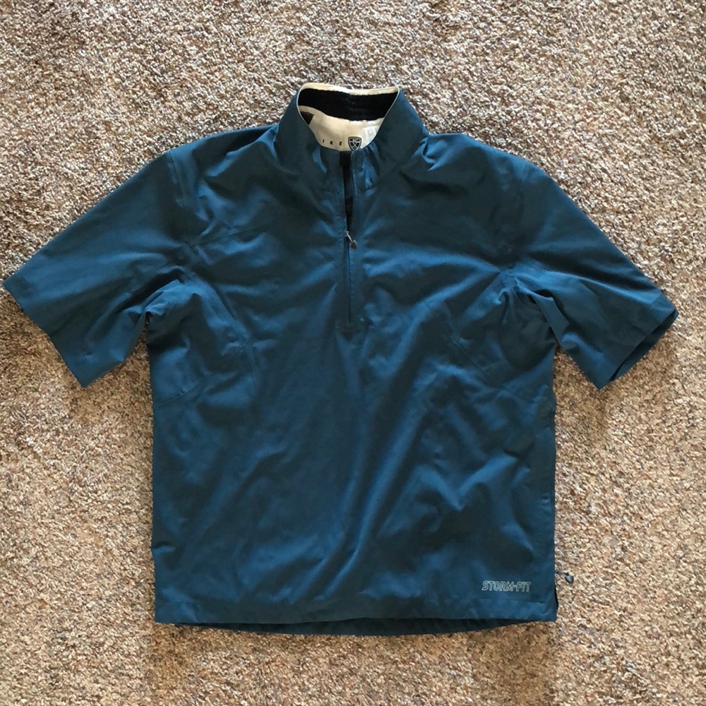 Nike Golf Short Sleeve Storm Fit M